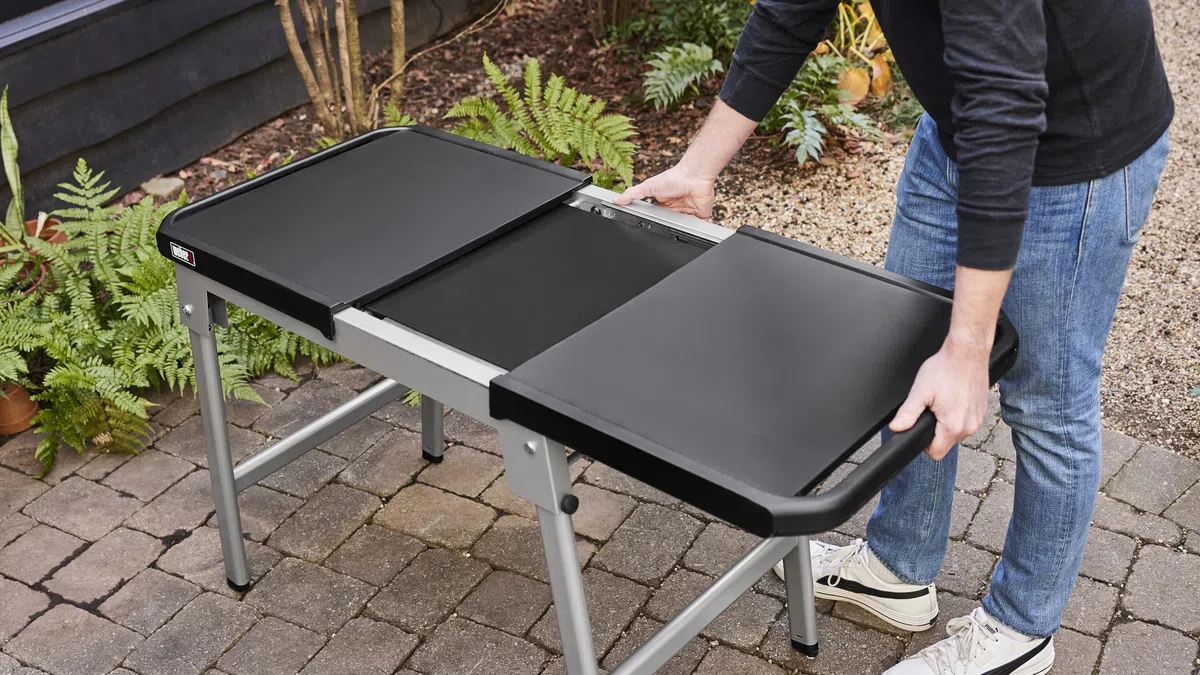Weber Premium Universal-Grilltisch
