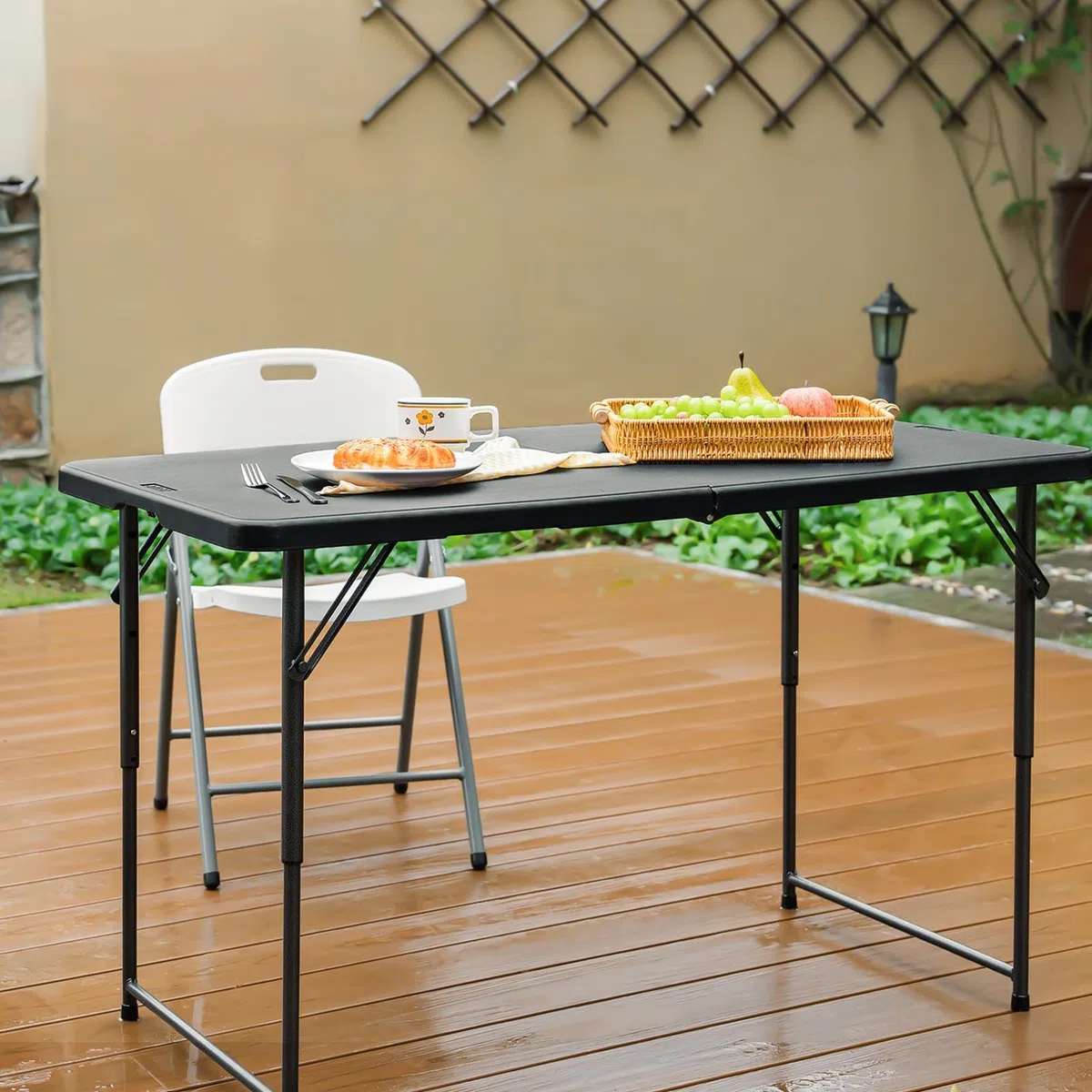 Byliable Klapptisch 120 cm tragbar, höhenverstellbar Campingtisch, Gartentisch Esstisch Partytisch klappbar faltbar, Outdoor Indoor, Schwarz