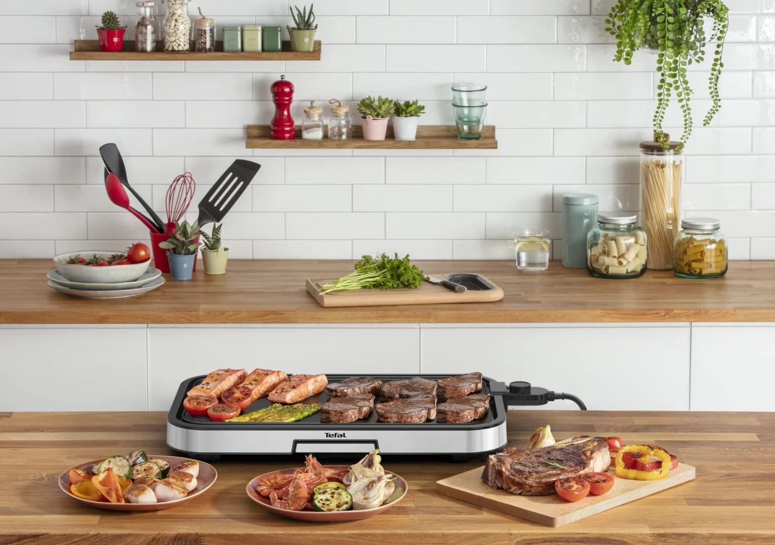 Tefal CB631D Giant Plancha Grill 12 Personen, XXL-Grillfläche, Antihaftbeschichtung, regelbarer Thermostat, ölfrei, gesundes Kochen, leicht zu reinigen, 2300 W, Edelstahl